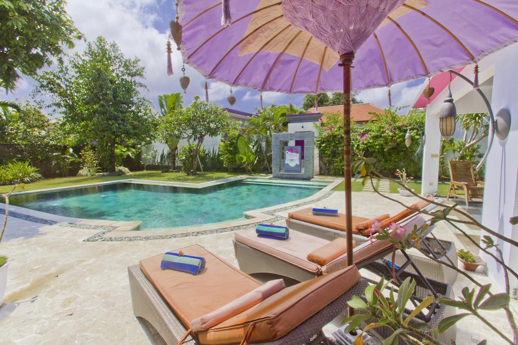 Villa Purple Legian  Exterior photo