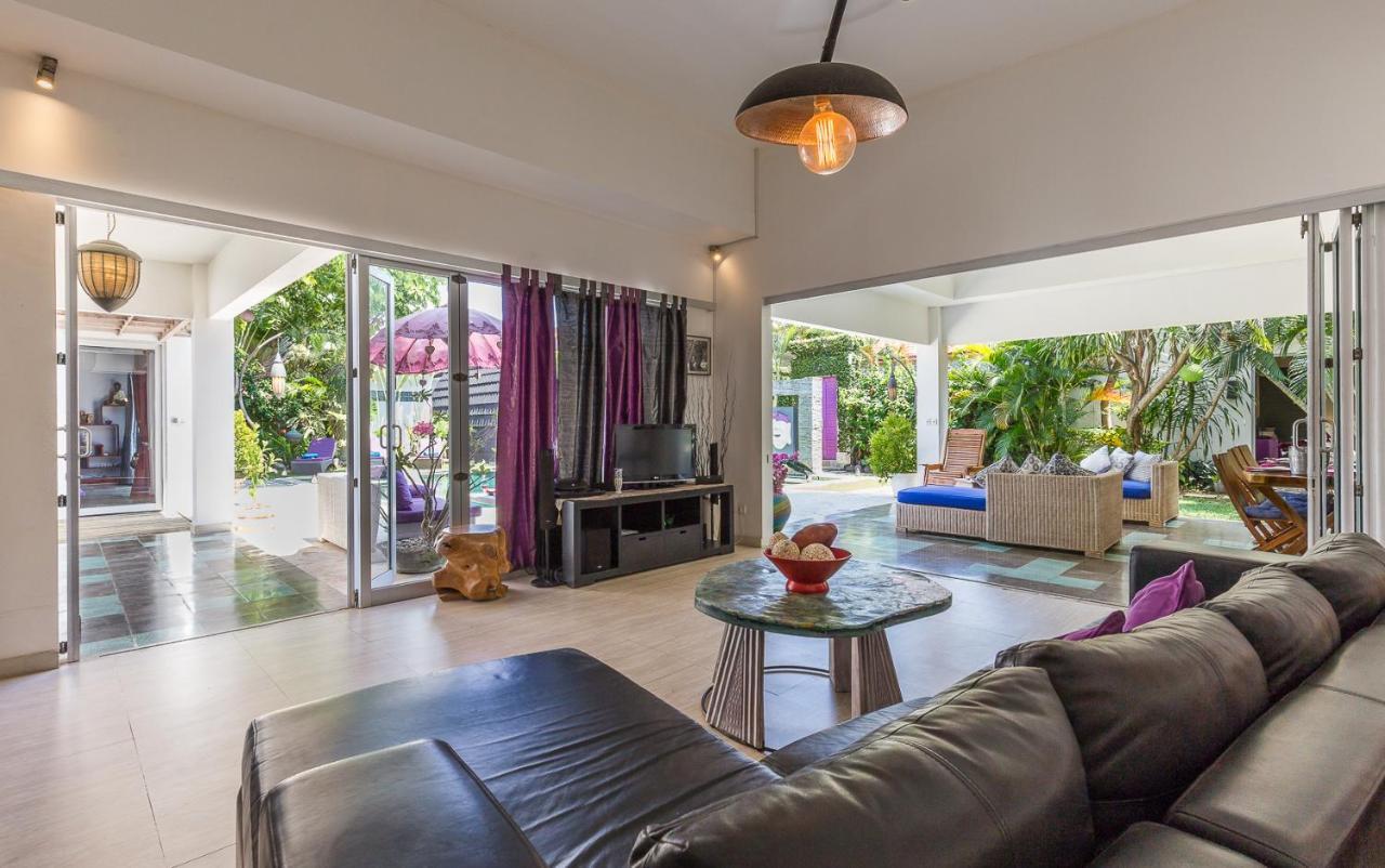 Villa Purple Legian  Exterior photo
